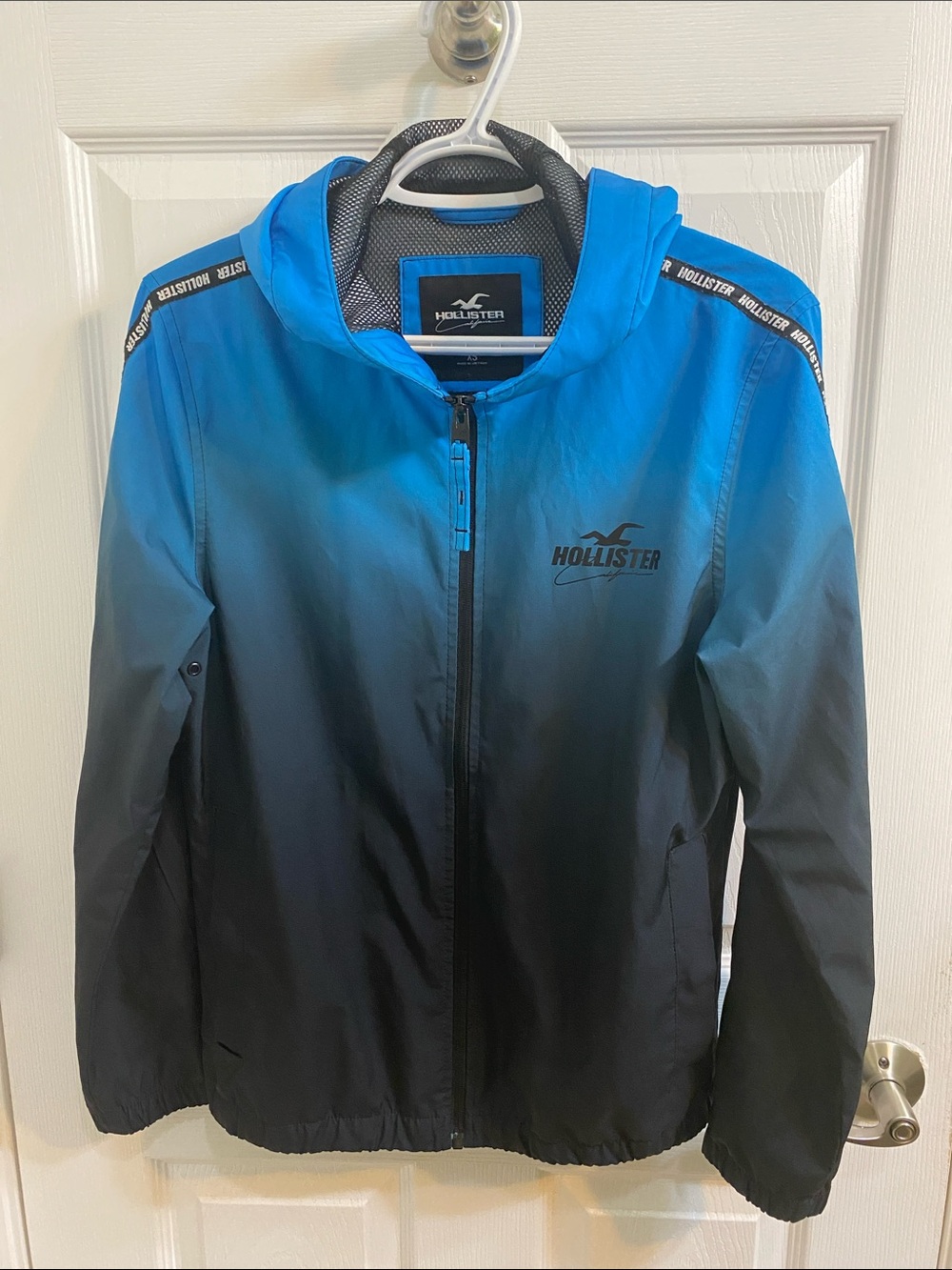 Hollister Epic Flex Jacket Men’s Size XS Blue Black Ombré Long Sleeve Full Zip
